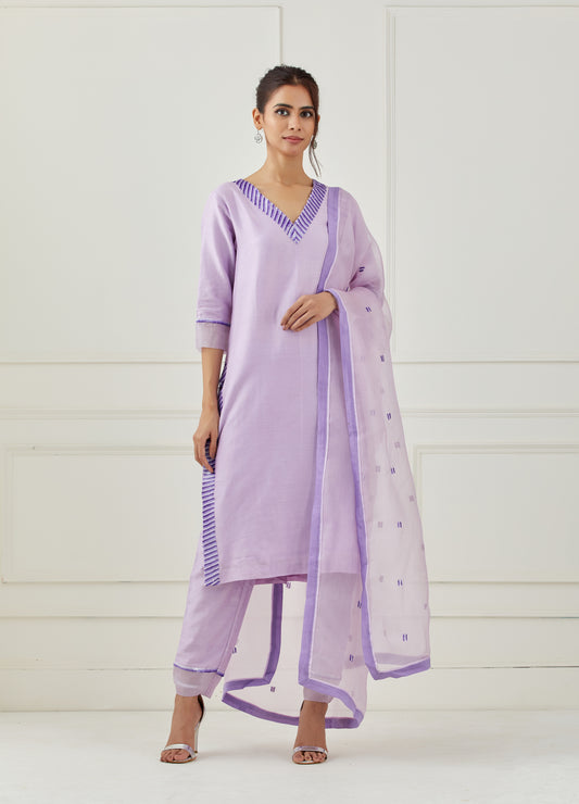 Lavender embroidered kurta set